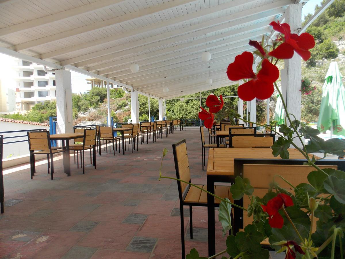 Hotel Dea Sarande Exterior photo