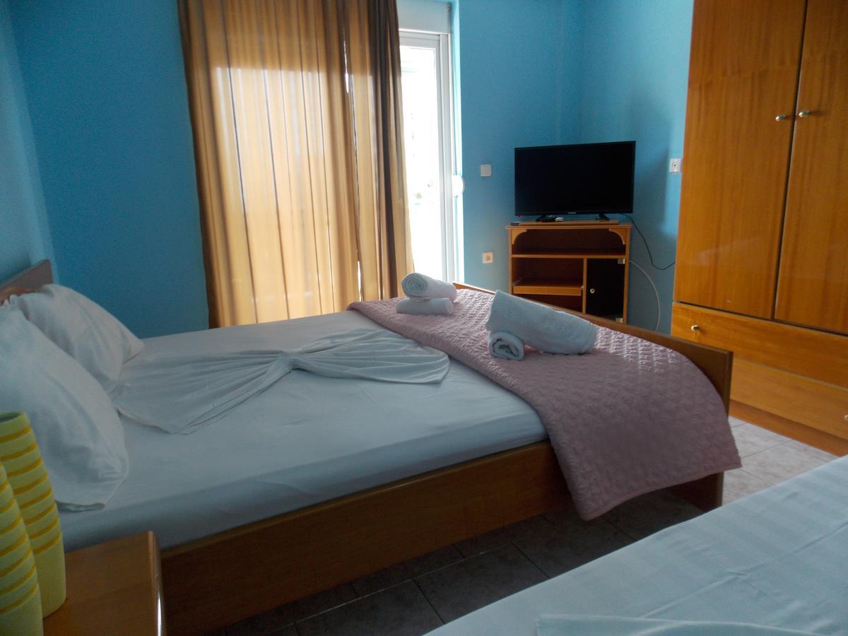 Hotel Dea Sarande Exterior photo
