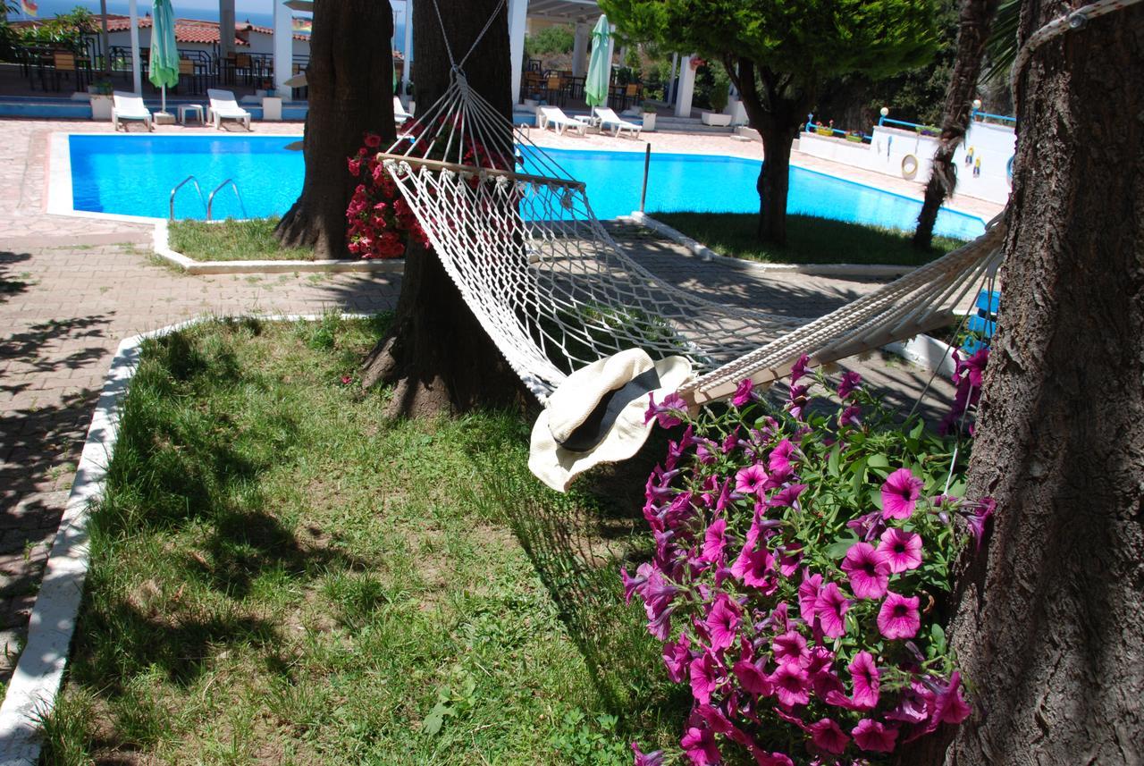 Hotel Dea Sarande Exterior photo
