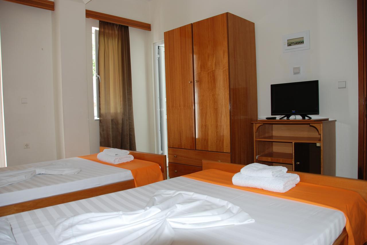 Hotel Dea Sarande Exterior photo